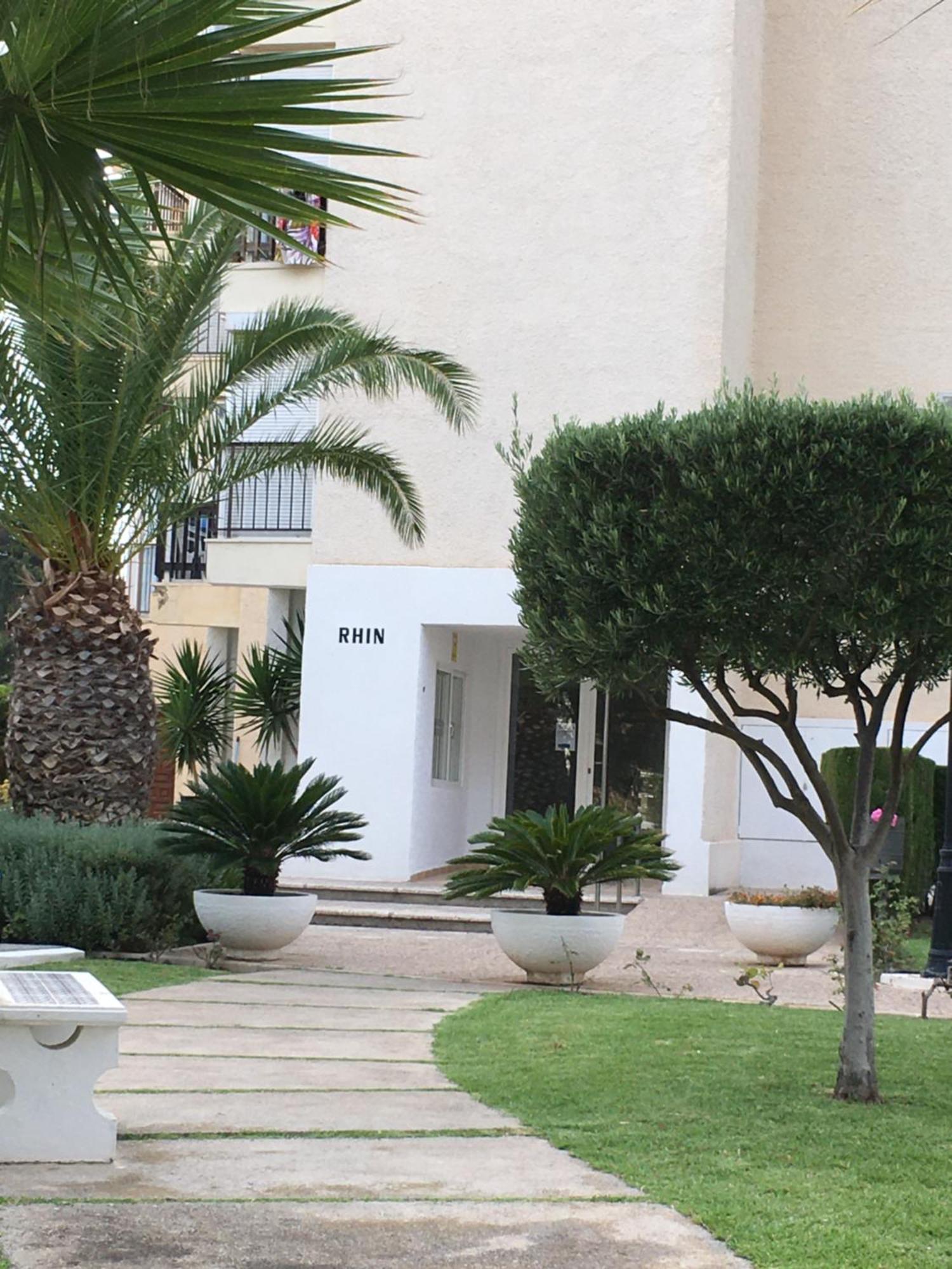 Cosy, Seaview Apartment, Close To Beach And Bars -Edificio Rhin Campoamor Εξωτερικό φωτογραφία